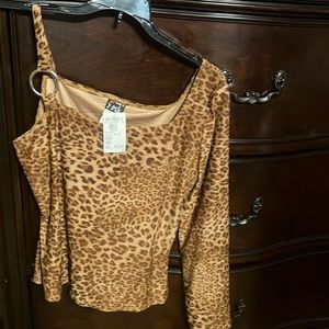 Leopard stripped top from ask